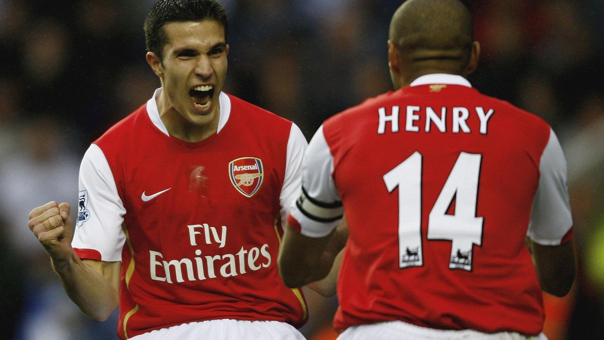 五大联赛比赛中是否更频繁出现非对称进攻站位,五大联赛竞争最激烈